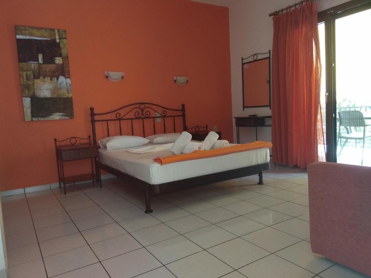 Marinos Aparts Aparthotel Sívota Buitenkant foto