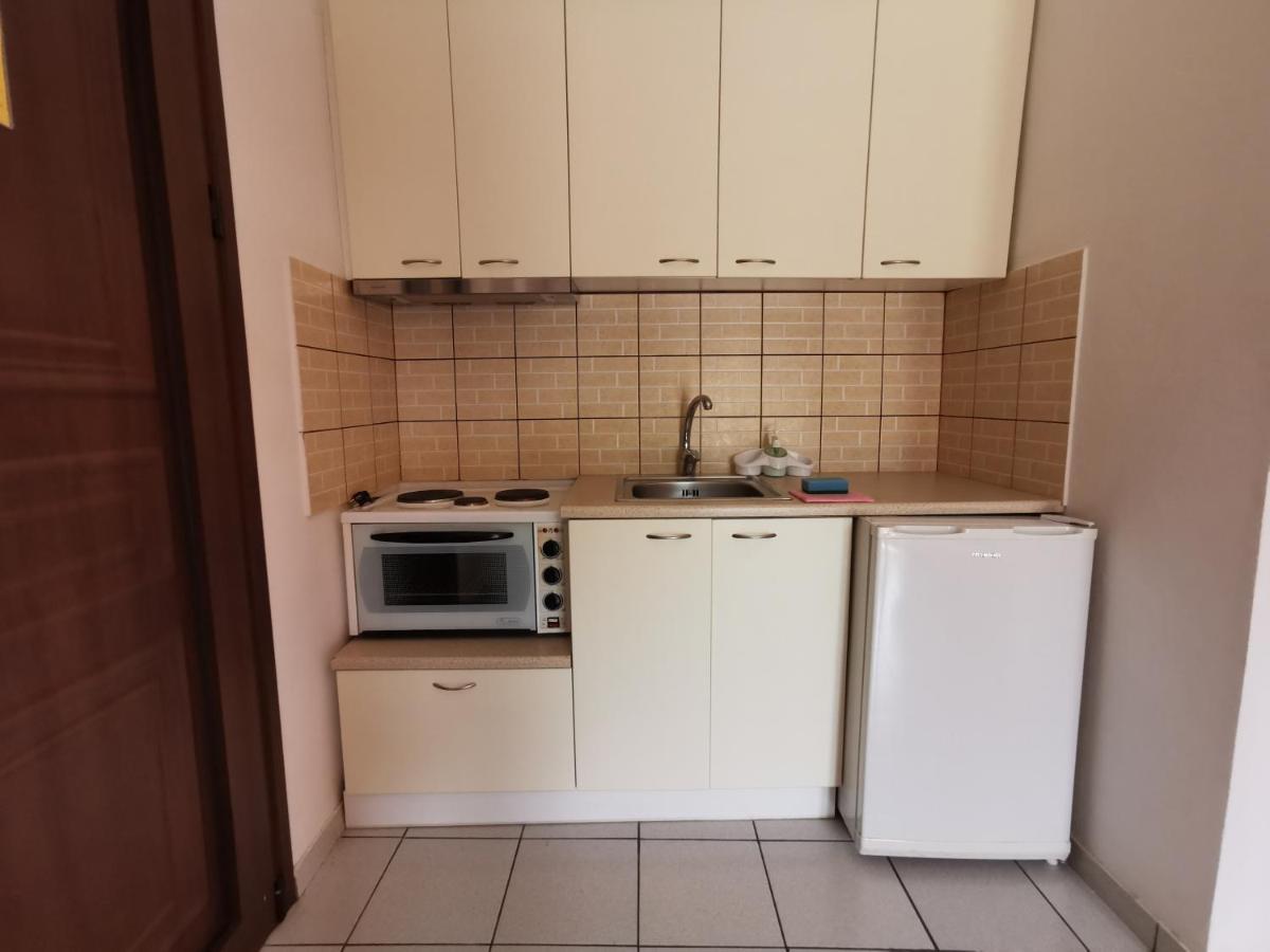 Marinos Aparts Aparthotel Sívota Buitenkant foto