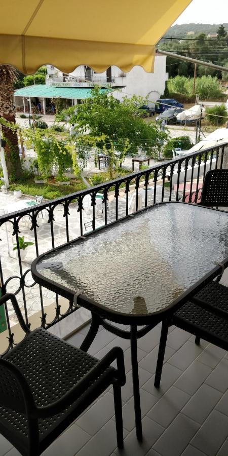 Marinos Aparts Aparthotel Sívota Buitenkant foto